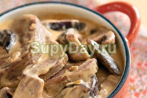 Грибной суп с мясом - из вешенок с копченым мясом