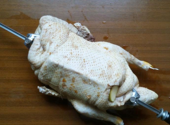 Гусь в духовке: рецепты запекания вкусного гуся, чтобы мясо было мягким и сочным этап 10