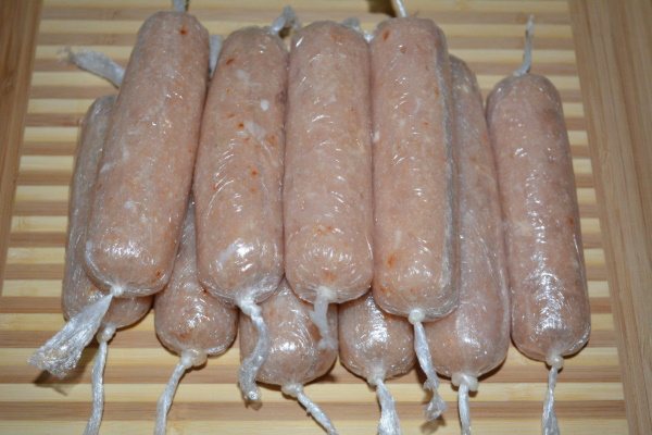 Колбаски из фарша на сковороде из бутылки, в духовке в фольге, пищевой пленке, сушилке, дегитраторе