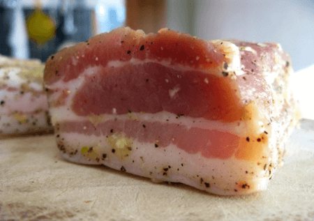 Мясо с салом в рассоле