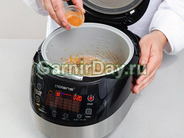Пшеничная каша с капустой и кабачками в мультиварке