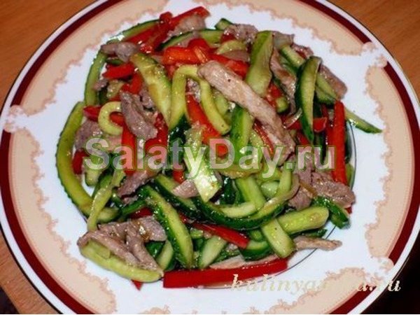 Салат из сердца – с фенхелем и грушами