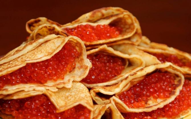 Самая мелкая и самая крупная красная икра: какой рыбы?