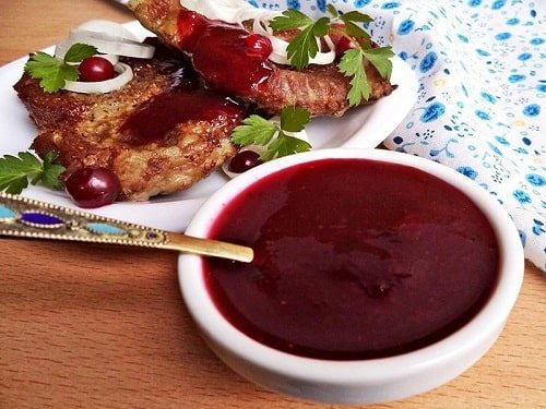 соус из брусники к мясу
