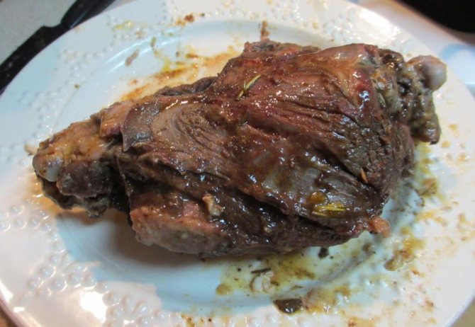 Запеченное мясо бобра